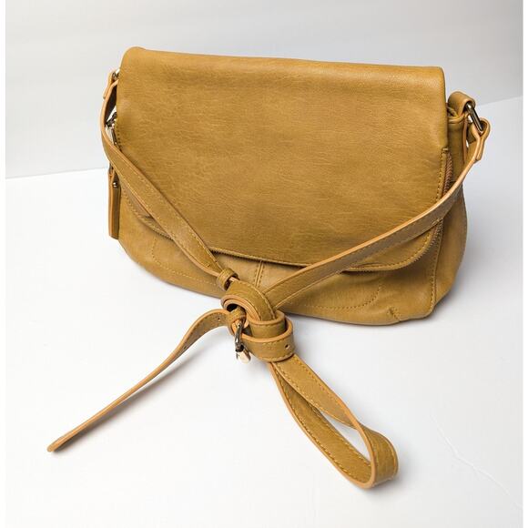 Miztique Crossbody Shoulder Purse Handbag Mustard Yellow Saddle Vegan Zip Around - Picture 1 of 16